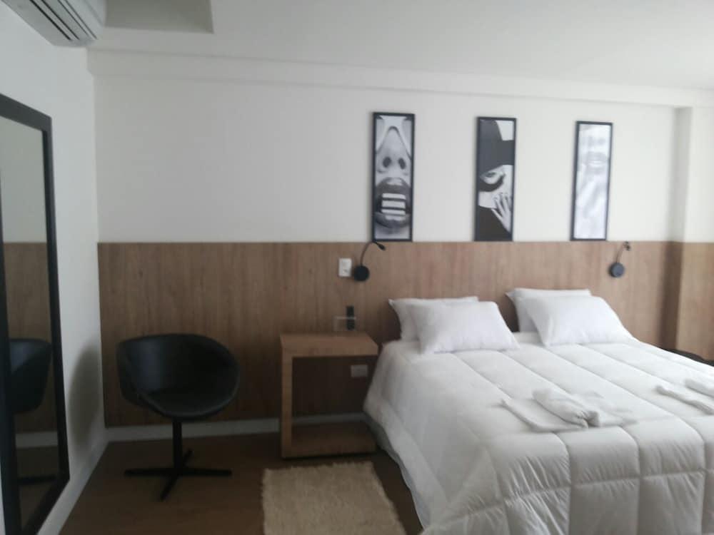 Transamerica Executive 4*